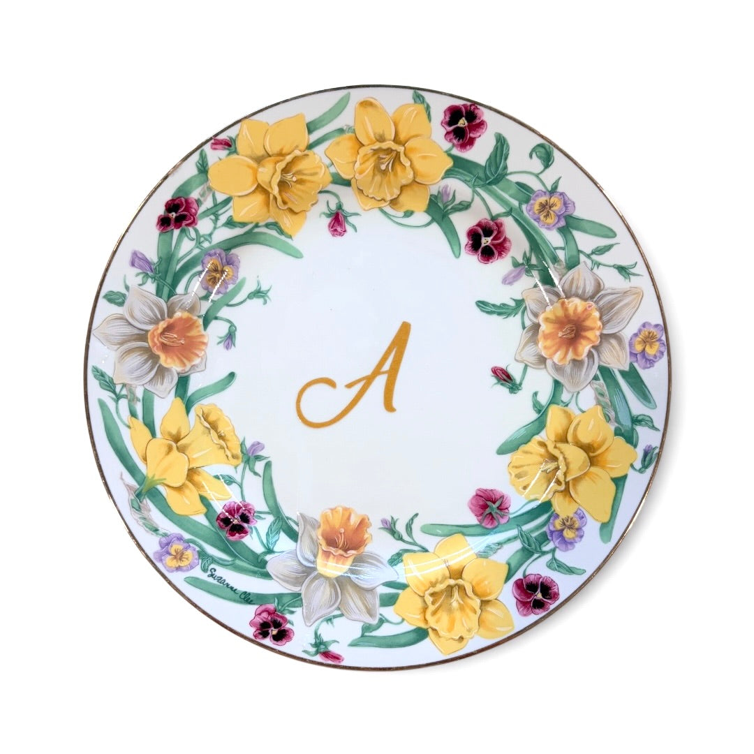 Vintage Ceramic Dessert Plate Set — Floral Wreath (4-Piece)
